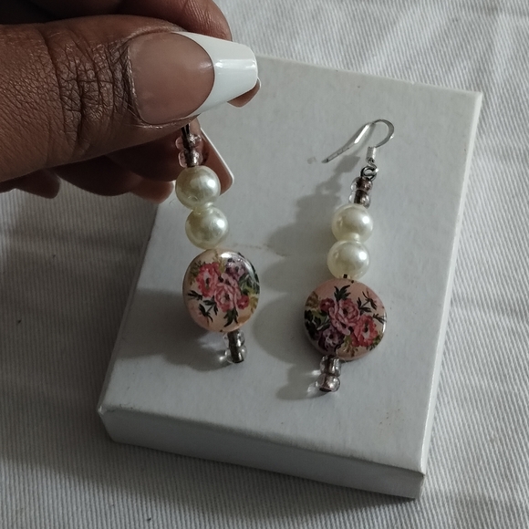 Vintage custom jewelry - Picture 2 of 3